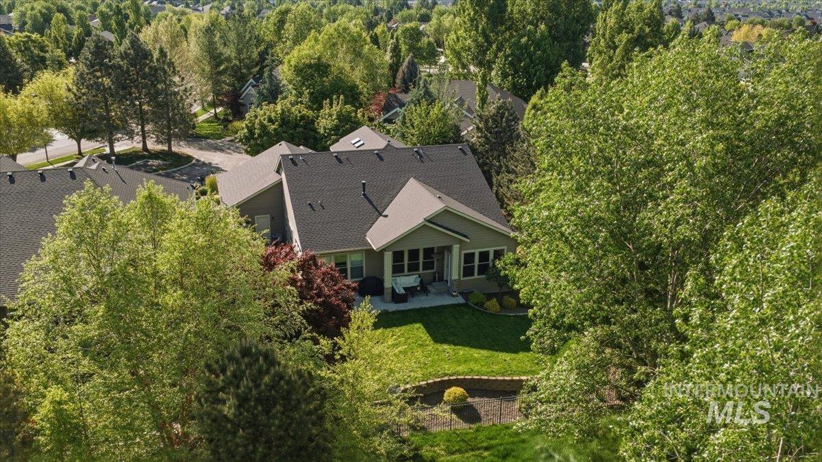6713 N Moon Drummer Way, Meridian, Idaho 83646, 3 Bedrooms, 4 Bathrooms, Residential For Sale, Price $939,900, 98982752