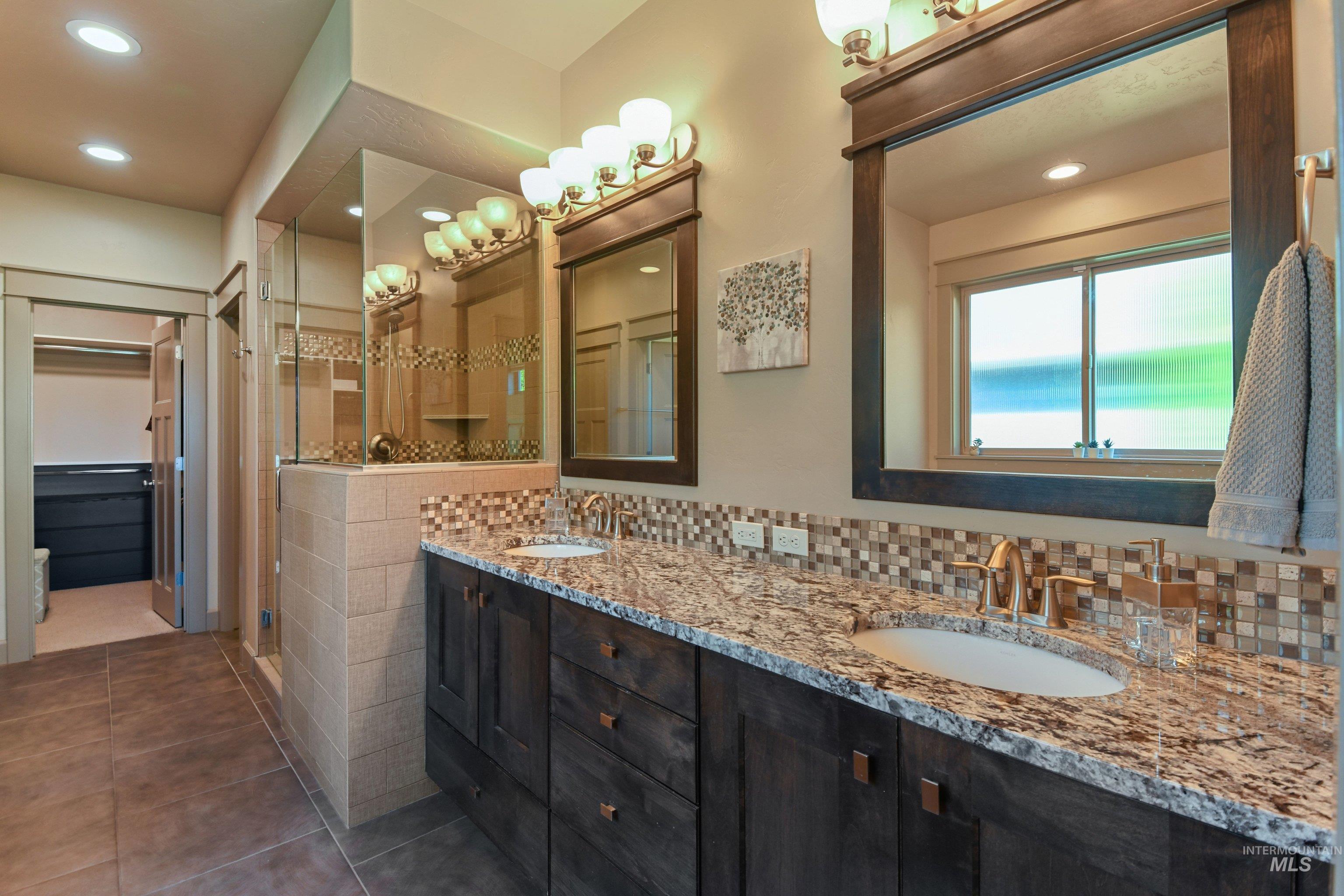 6713 N Moon Drummer Way, Meridian, Idaho 83646, 3 Bedrooms, 4 Bathrooms, Residential For Sale, Price $939,900, 98982752