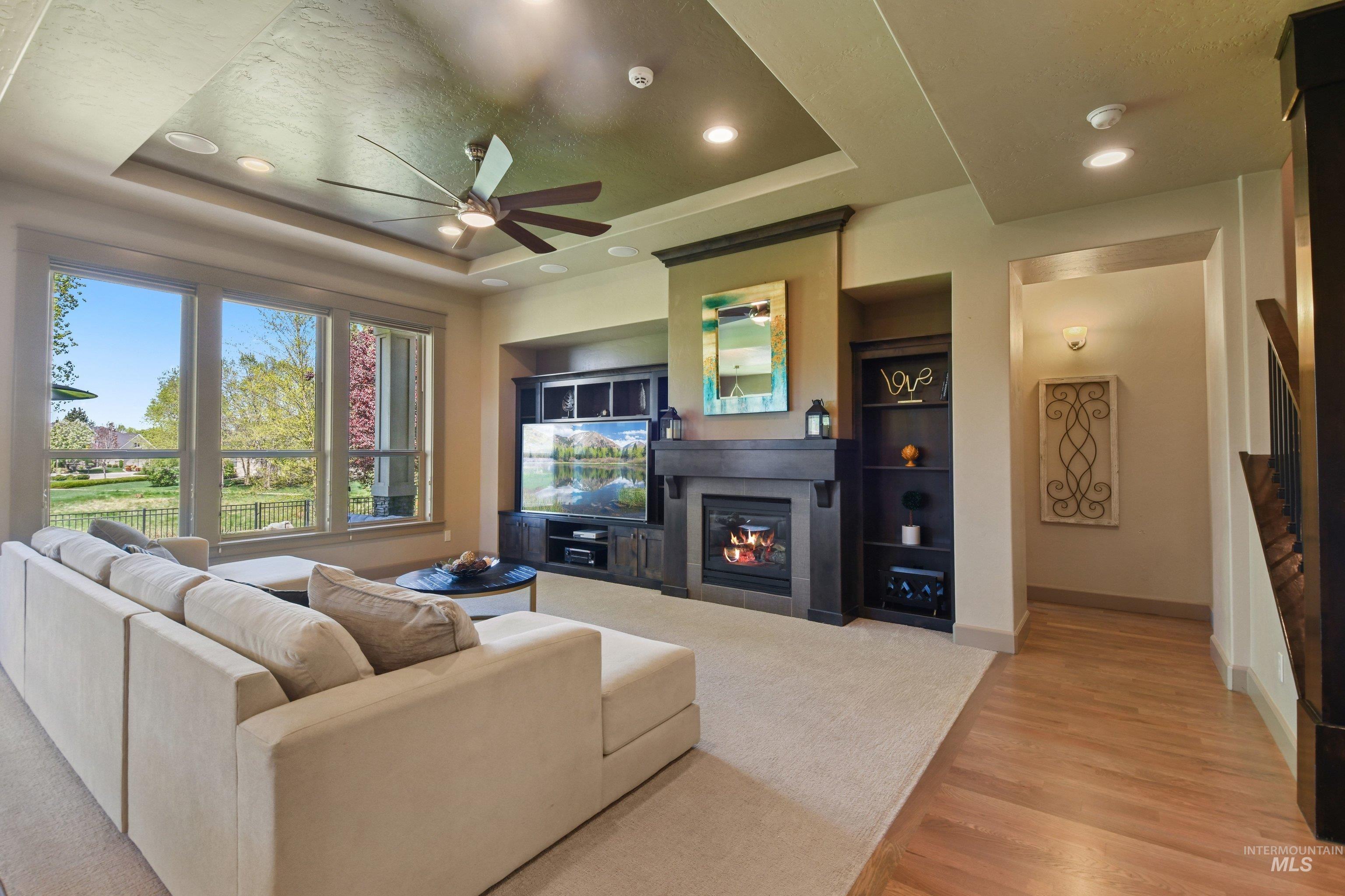 6713 N Moon Drummer Way, Meridian, Idaho 83646, 3 Bedrooms, 4 Bathrooms, Residential For Sale, Price $939,900, 98982752
