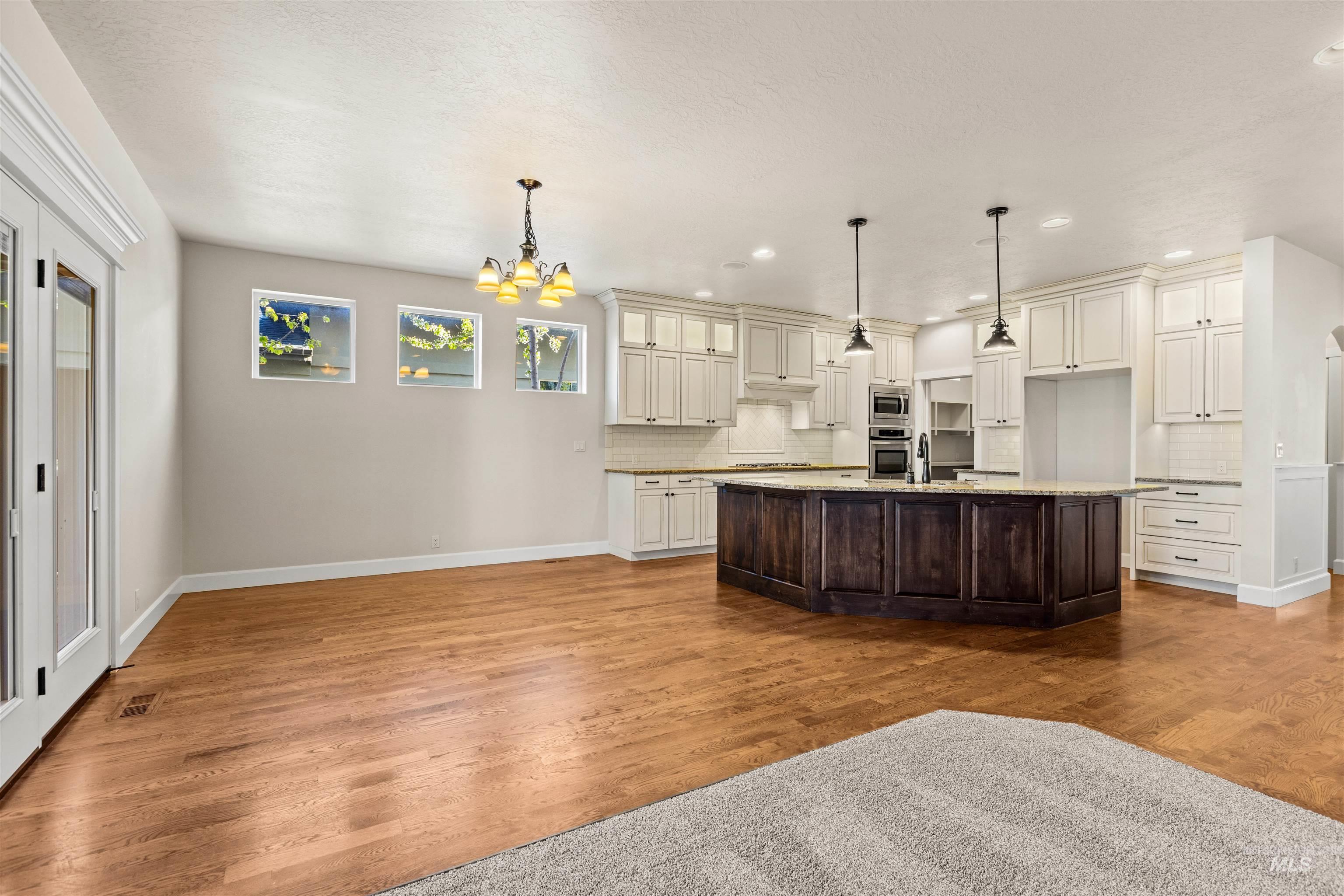 3389 S Lyford Ave, Meridian, Idaho 83642, 6 Bedrooms, 3.5 Bathrooms, Residential For Sale, Price $949,900, 98982753