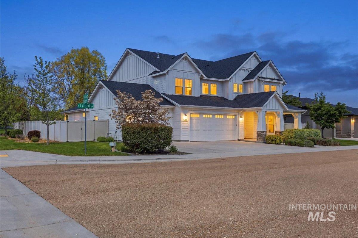 3389 S Lyford Ave, Meridian, Idaho 83642, 6 Bedrooms, 3.5 Bathrooms, Residential For Sale, Price $924,900,MLS 98982753