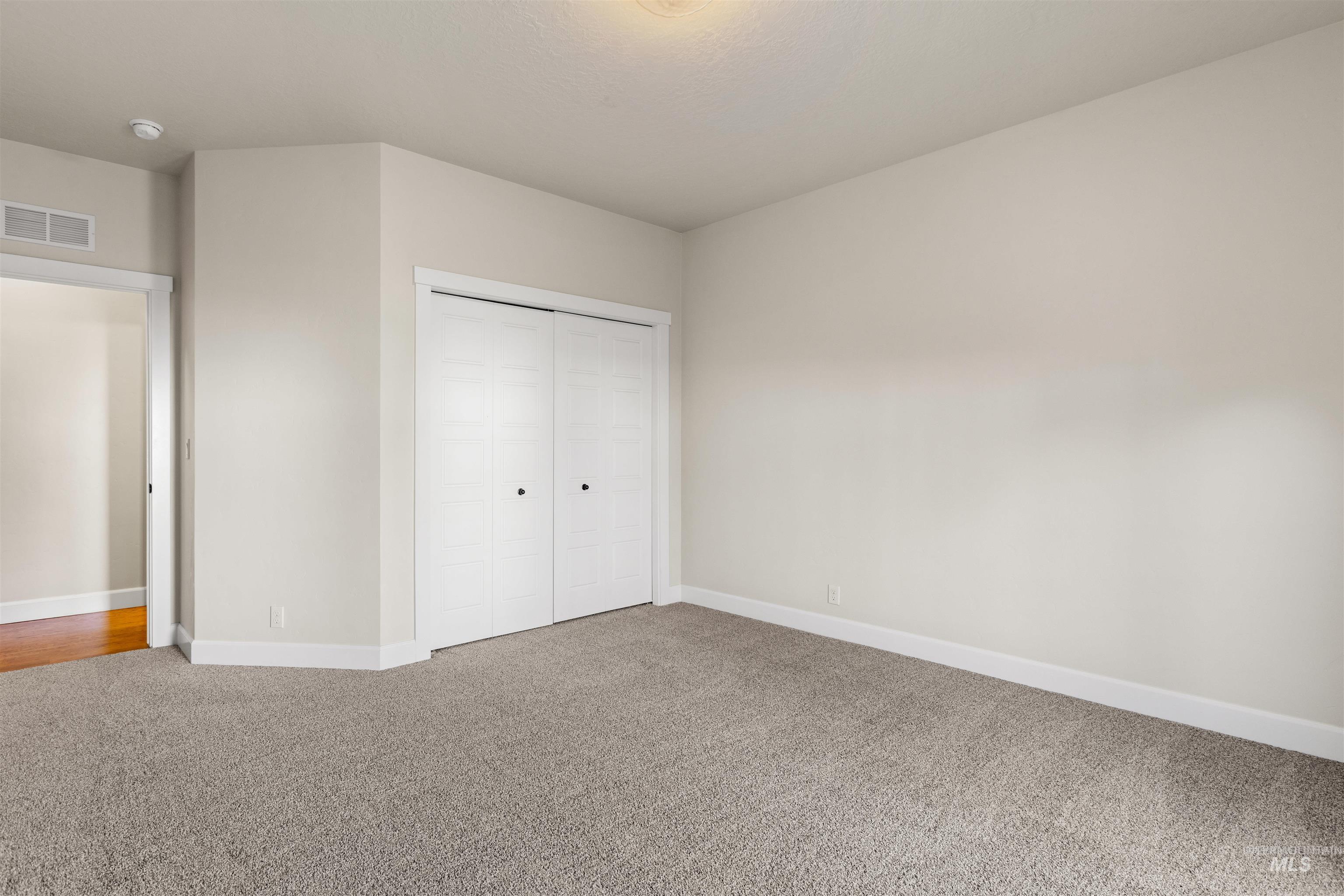 3389 S Lyford Ave, Meridian, Idaho 83642, 6 Bedrooms, 3.5 Bathrooms, Residential For Sale, Price $949,900, 98982753