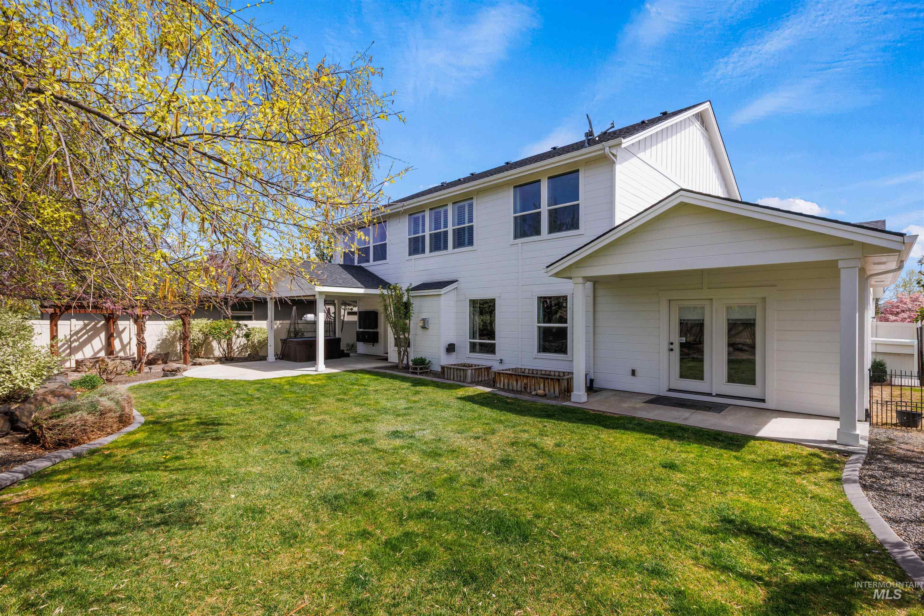 3389 S Lyford Ave, Meridian, Idaho 83642, 6 Bedrooms, 3.5 Bathrooms, Residential For Sale, Price $924,900,MLS 98982753