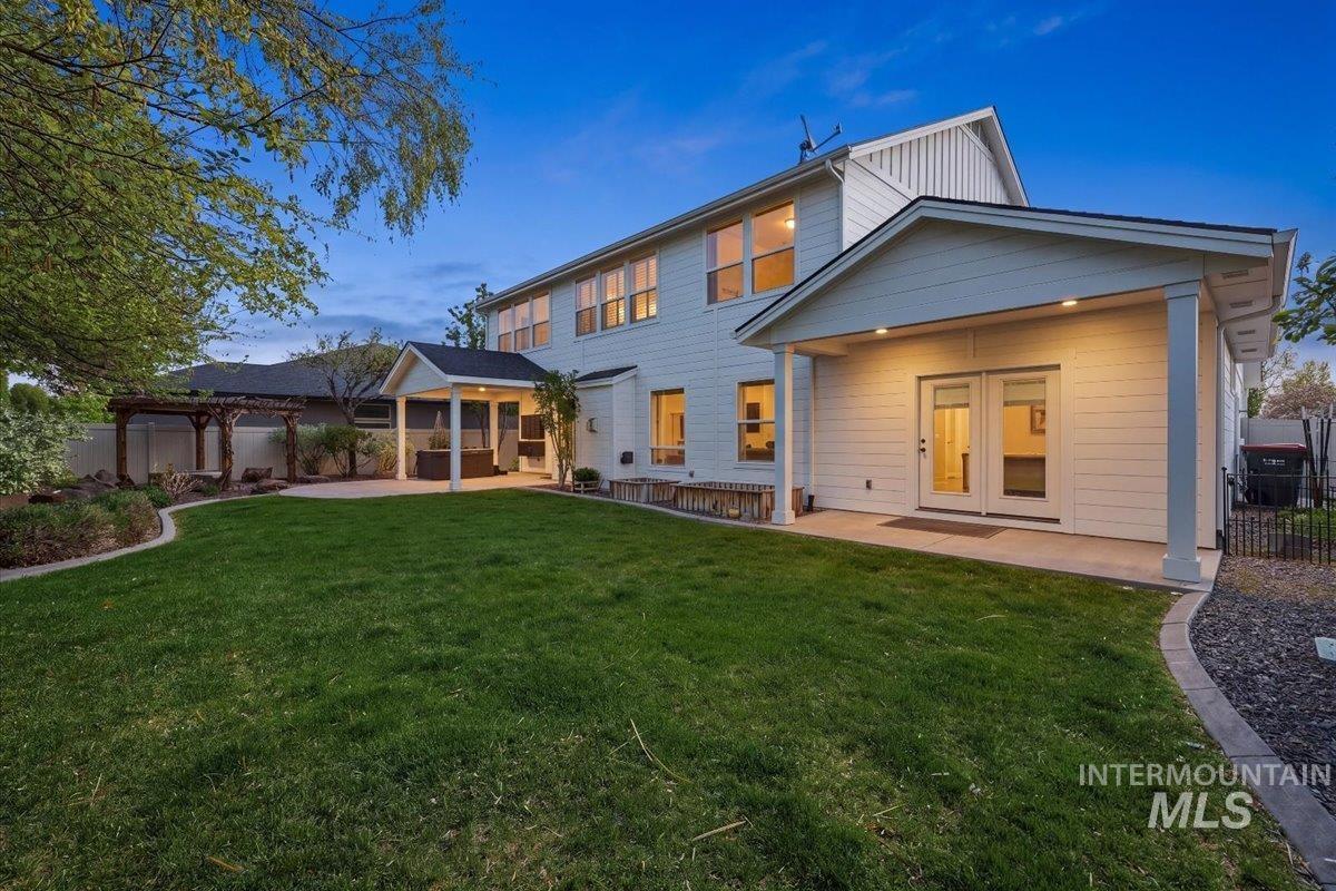 3389 S Lyford Ave, Meridian, Idaho 83642, 6 Bedrooms, 3.5 Bathrooms, Residential For Sale, Price $924,900,MLS 98982753