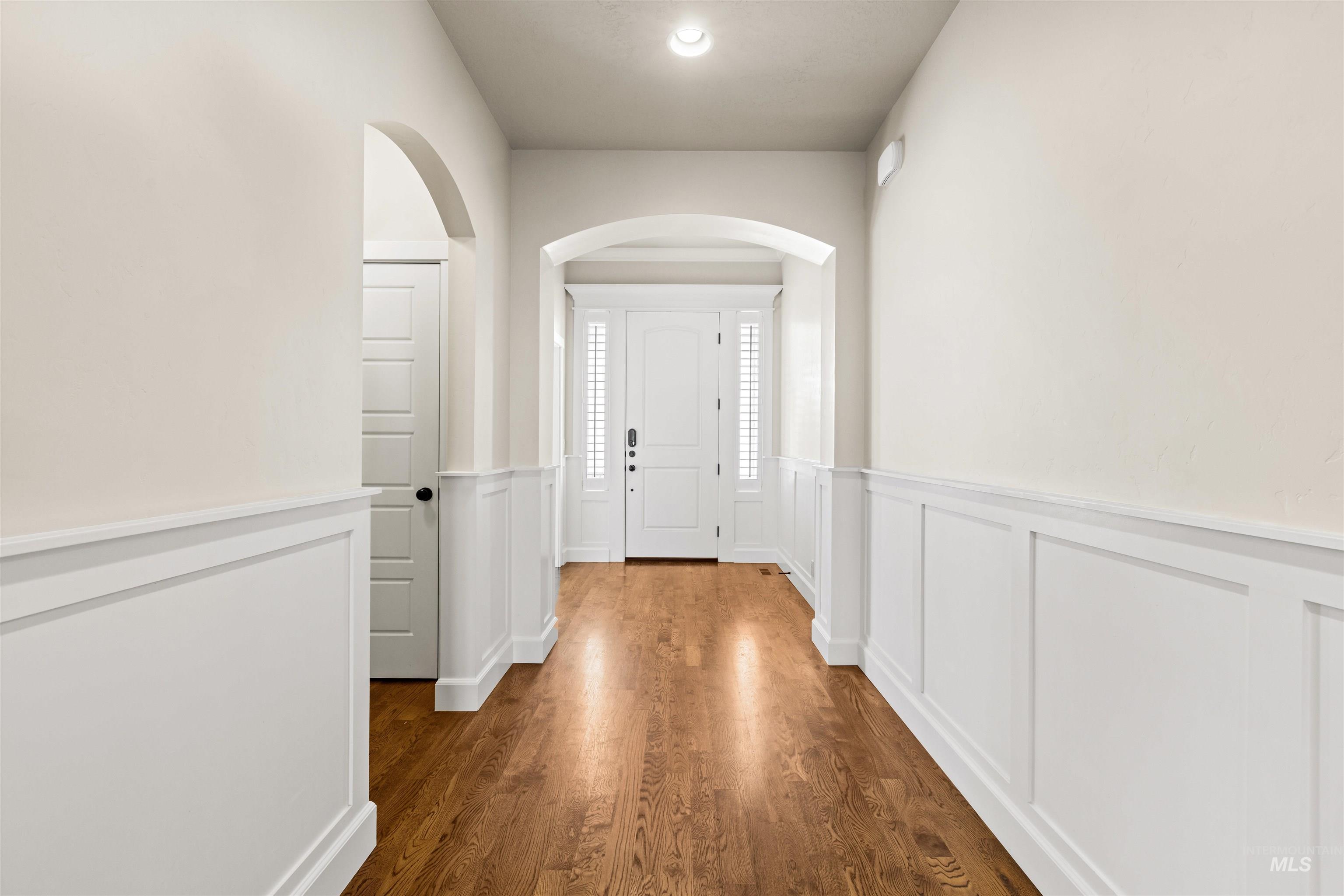 3389 S Lyford Ave, Meridian, Idaho 83642, 6 Bedrooms, 3.5 Bathrooms, Residential For Sale, Price $949,900, 98982753