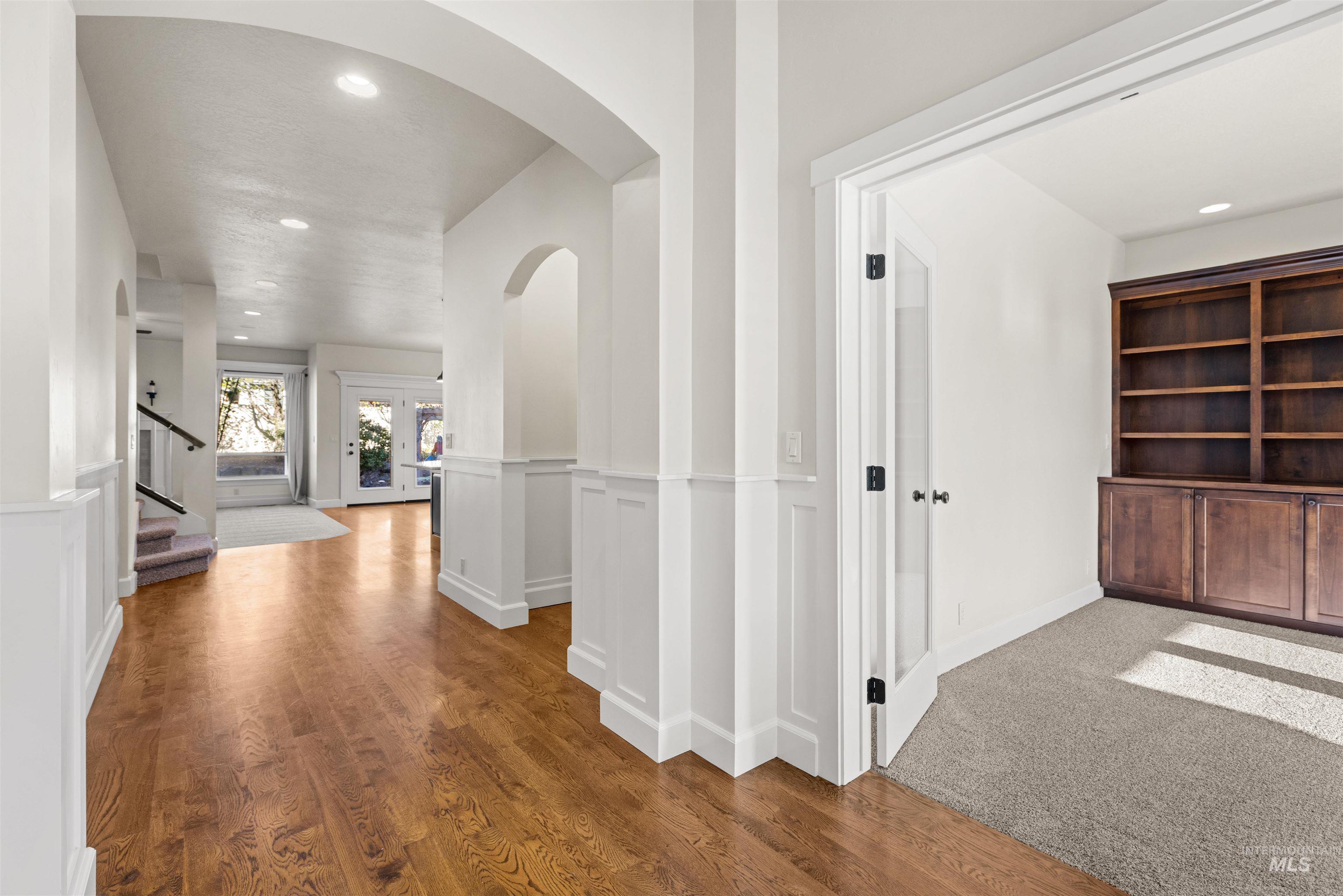 3389 S Lyford Ave, Meridian, Idaho 83642, 6 Bedrooms, 3.5 Bathrooms, Residential For Sale, Price $949,900, 98982753