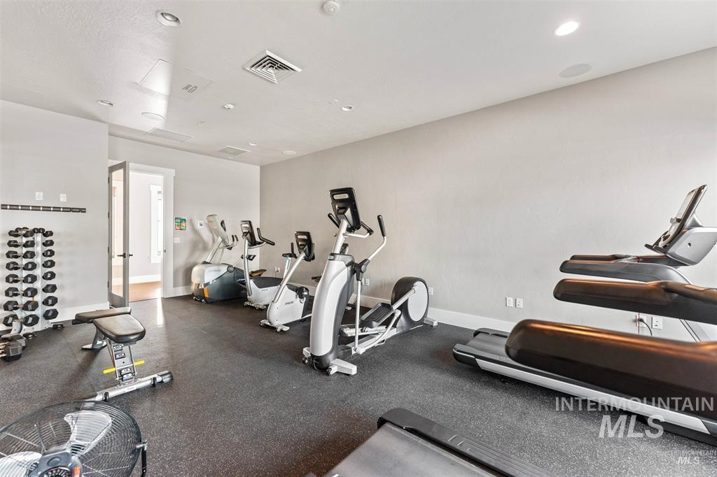 6257 N Keaton Lane, Meridian, Idaho 83646, 3 Bedrooms, 2 Bathrooms, Residential For Sale, Price $569,900, 98982754