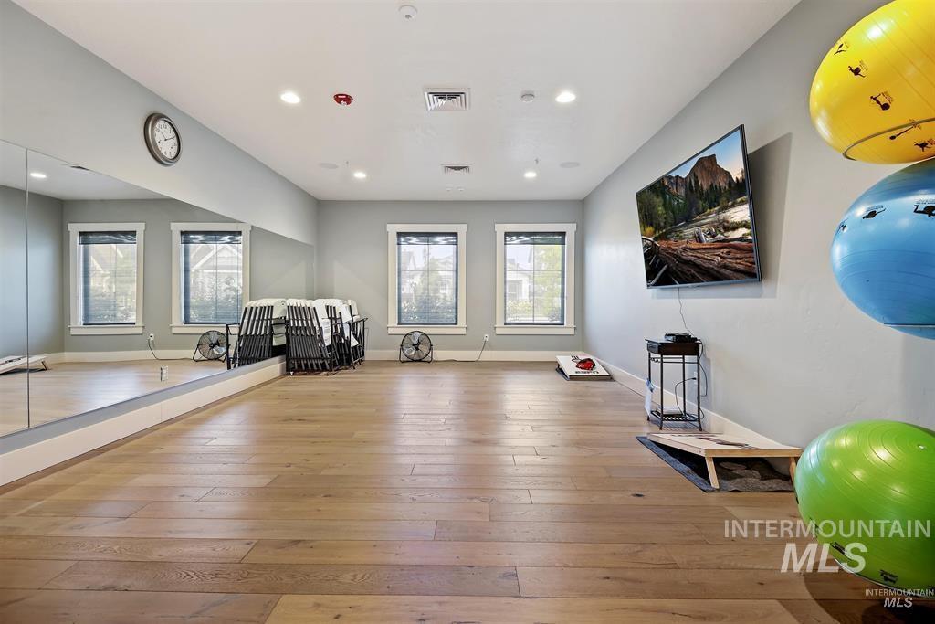 6257 N Keaton Lane, Meridian, Idaho 83646, 3 Bedrooms, 2 Bathrooms, Residential For Sale, Price $569,900, 98982754