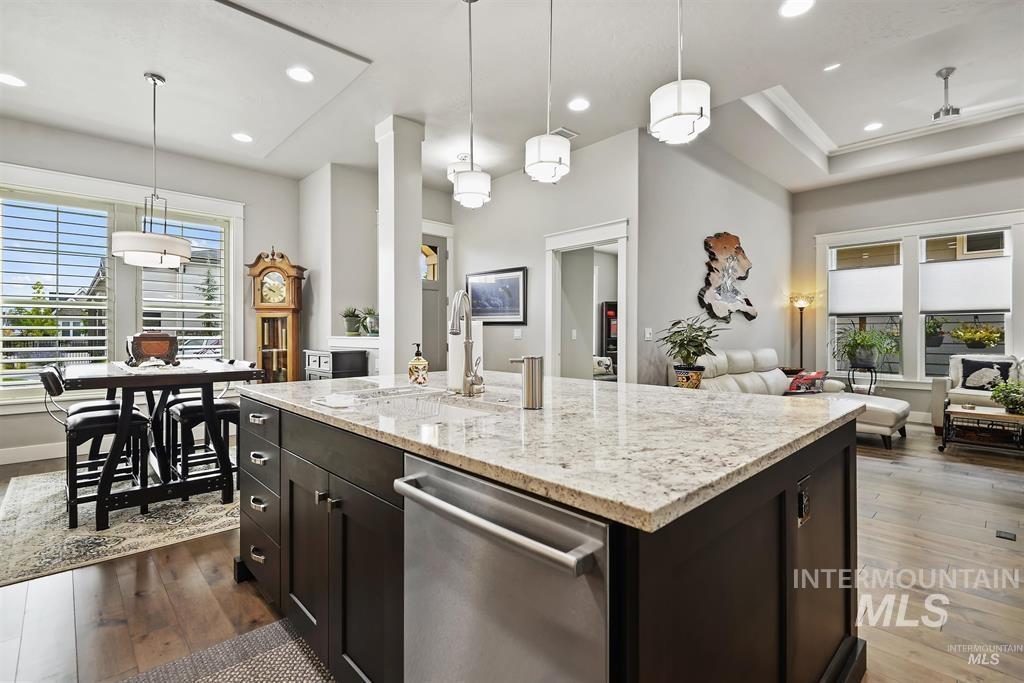 6257 N Keaton Lane, Meridian, Idaho 83646, 3 Bedrooms, 2 Bathrooms, Residential For Sale, Price $569,900, 98982754