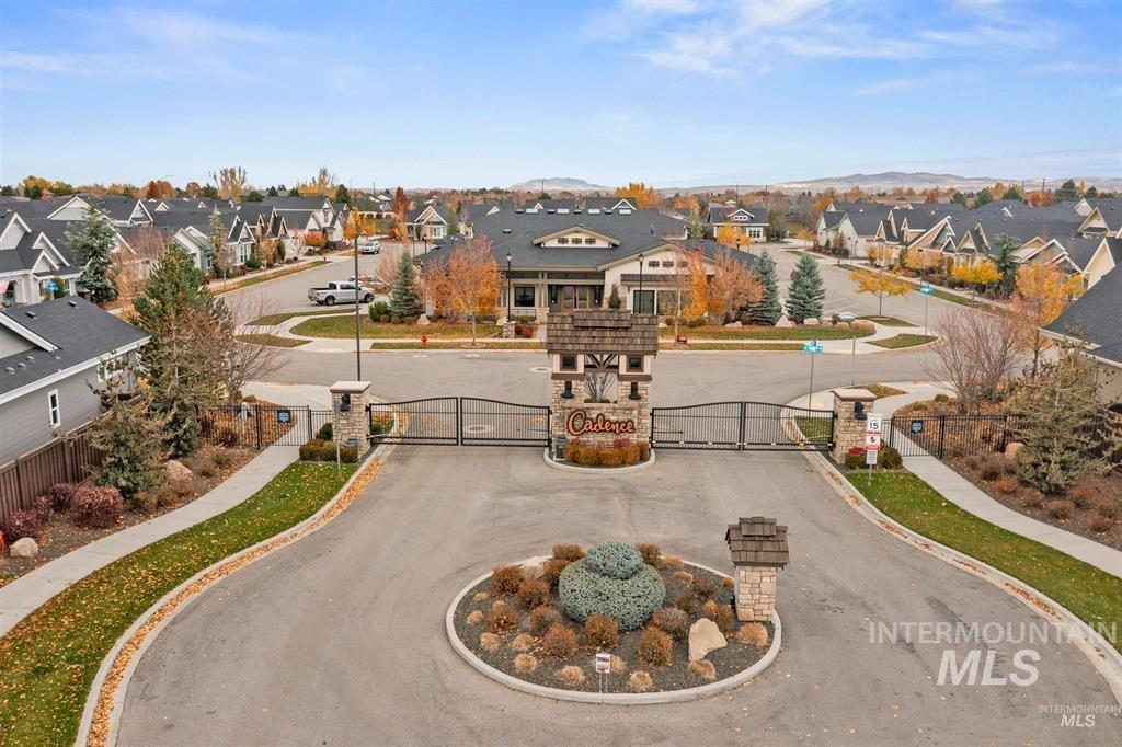 6257 N Keaton Lane, Meridian, Idaho 83646, 3 Bedrooms, 2 Bathrooms, Residential For Sale, Price $569,900, 98982754