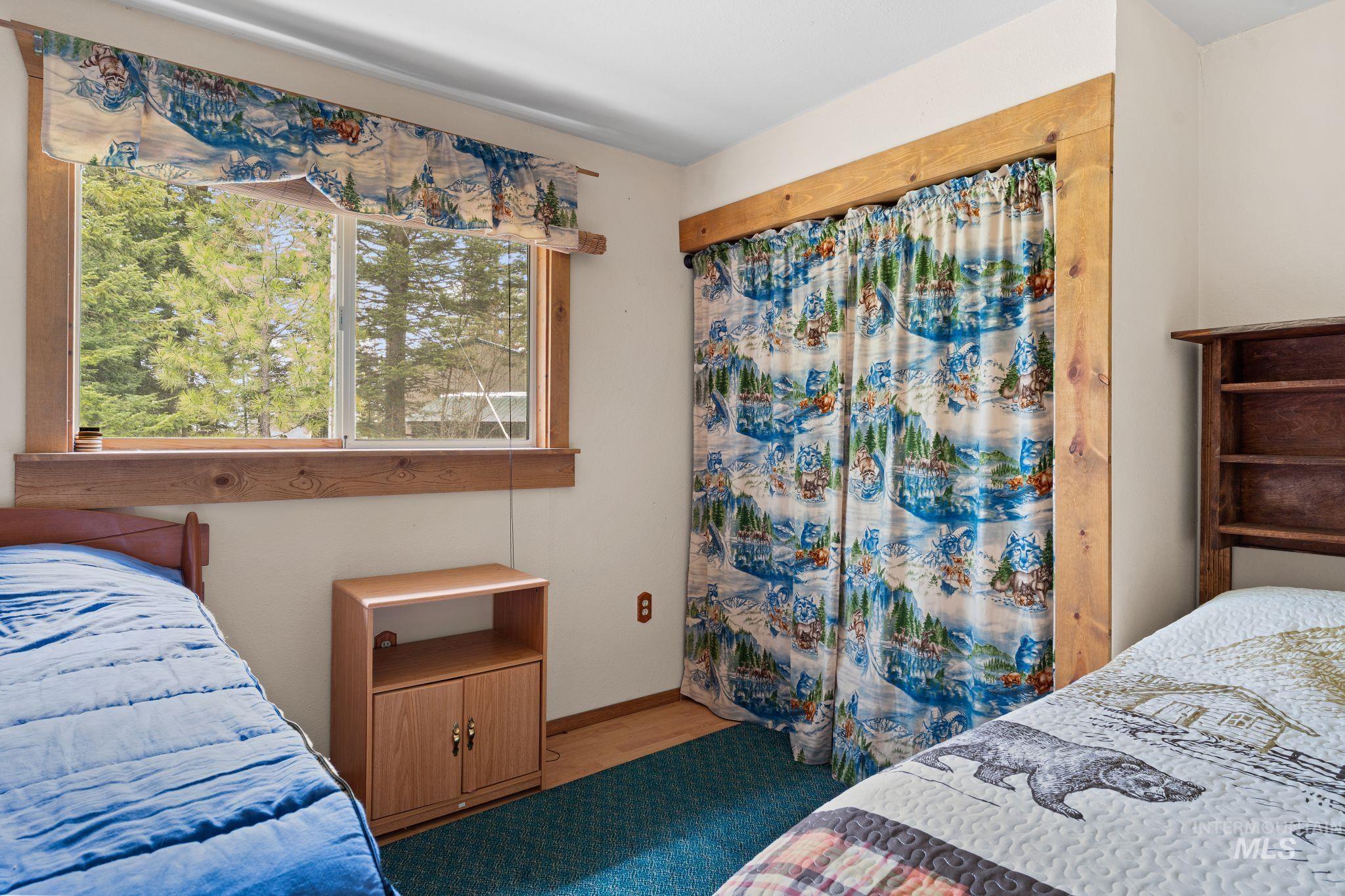 3695 W Mountain Rd, Anatone, Washington 99401, 5 Bedrooms, 1 Bathroom, Residential For Sale, Price $319,000,MLS 98982756