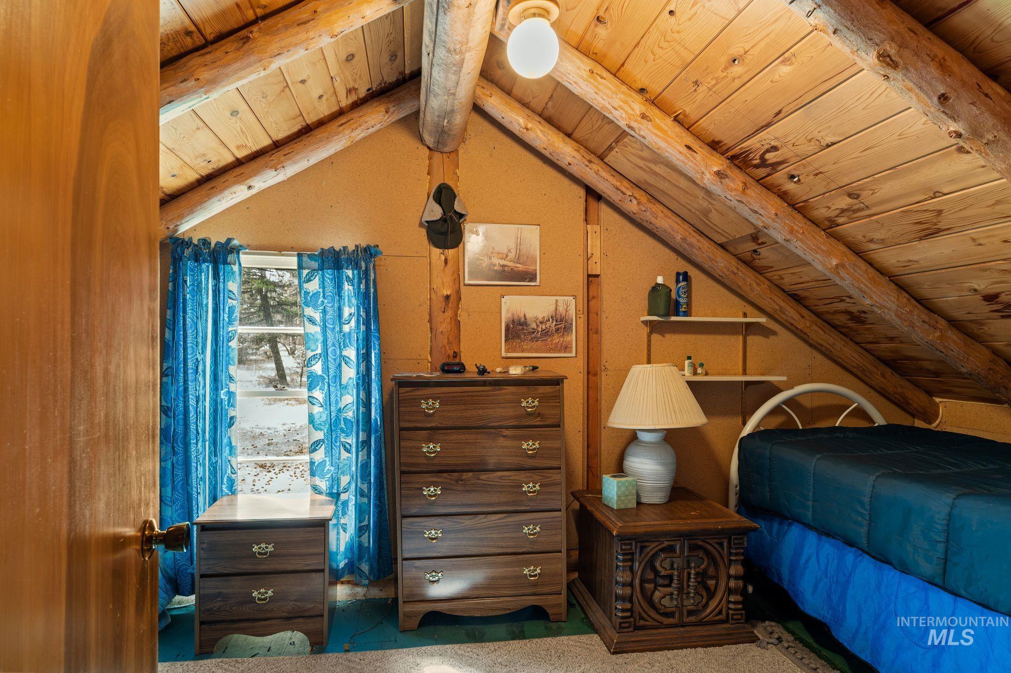 3695 W Mountain Rd, Anatone, Washington 99401, 5 Bedrooms, 1 Bathroom, Residential For Sale, Price $319,000,MLS 98982756