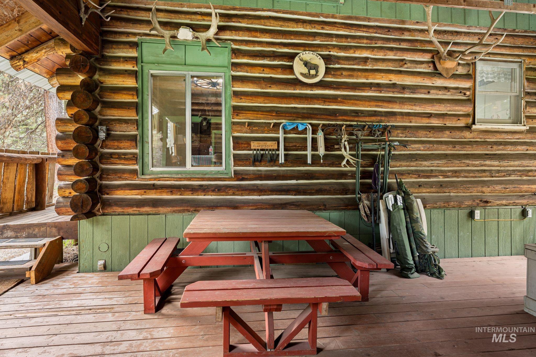 3695 W Mountain Rd, Anatone, Washington 99401, 5 Bedrooms, 1 Bathroom, Residential For Sale, Price $319,000,MLS 98982756