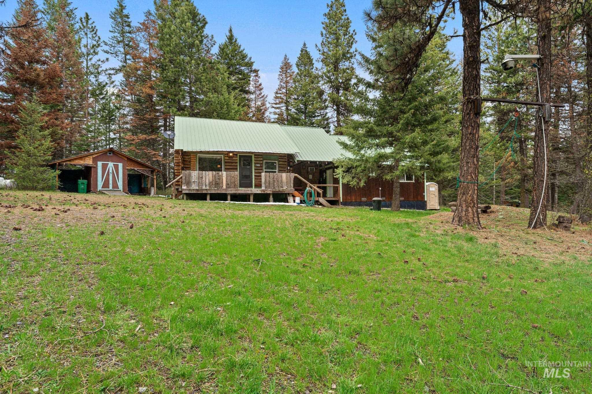 3695 W Mountain Rd, Anatone, Washington 99401, 5 Bedrooms, 1 Bathroom, Residential For Sale, Price $319,000,MLS 98982756