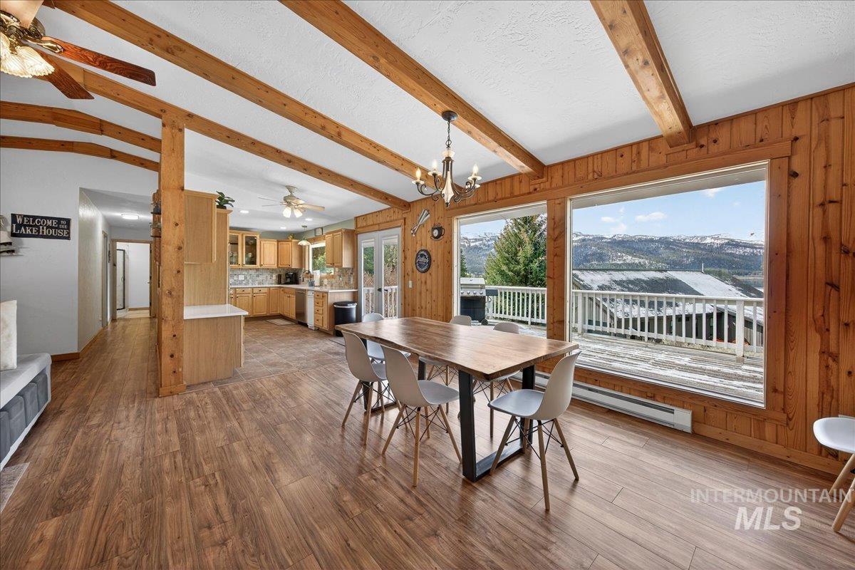 115 Par Drive, Cascade, Idaho 83611, 4 Bedrooms, 3 Bathrooms, Residential For Sale, Price $749,900,MLS 98982760