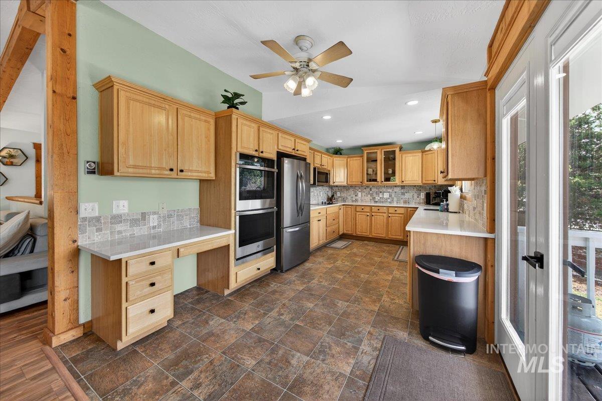 115 Par Drive, Cascade, Idaho 83611, 4 Bedrooms, 3 Bathrooms, Residential For Sale, Price $749,900,MLS 98982760