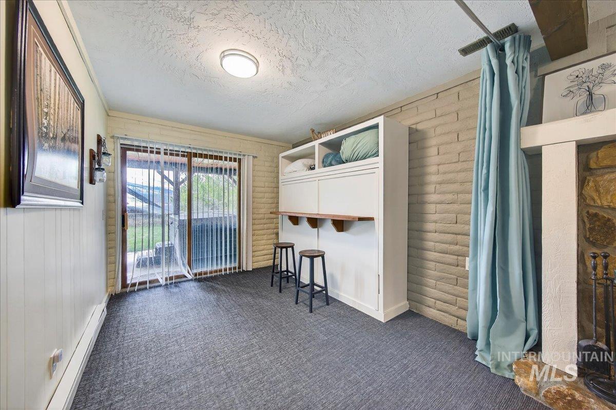 115 Par Drive, Cascade, Idaho 83611, 4 Bedrooms, 3 Bathrooms, Residential For Sale, Price $749,900,MLS 98982760