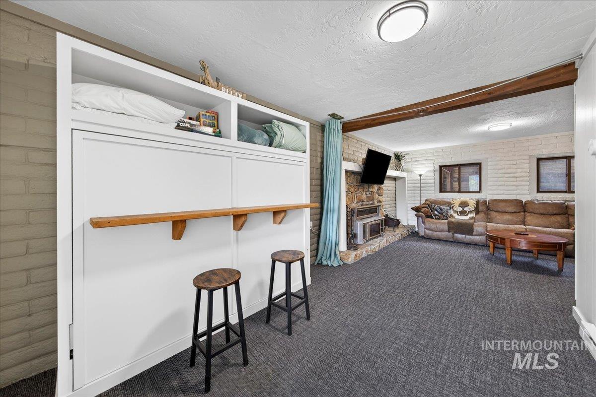 115 Par Drive, Cascade, Idaho 83611, 4 Bedrooms, 3 Bathrooms, Residential For Sale, Price $749,900,MLS 98982760