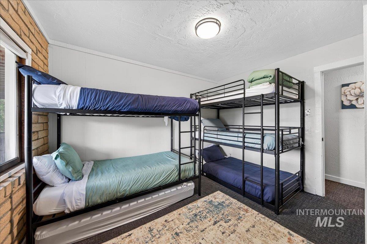 115 Par Drive, Cascade, Idaho 83611, 4 Bedrooms, 3 Bathrooms, Residential For Sale, Price $749,900,MLS 98982760