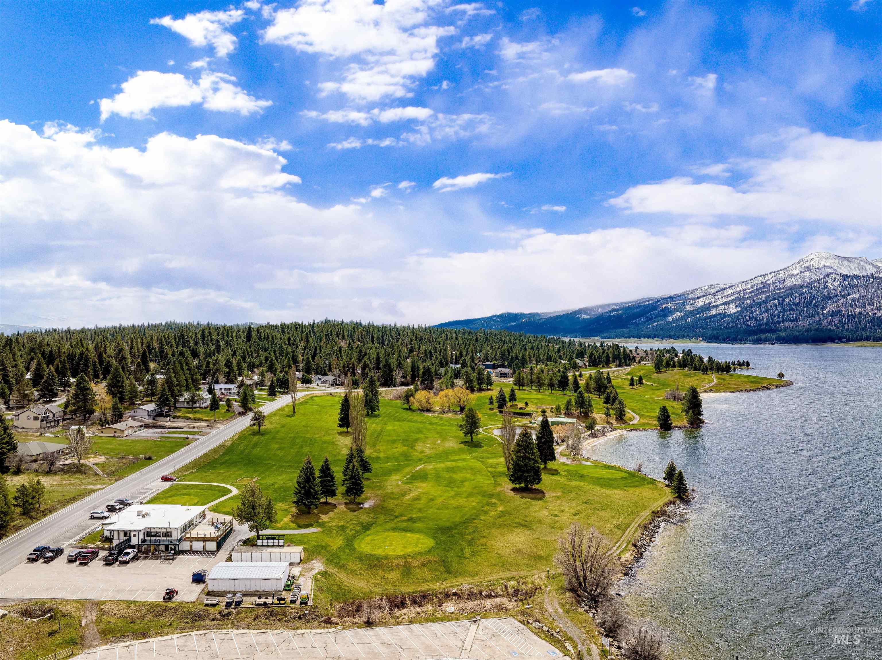 115 Par Drive, Cascade, Idaho 83611, 4 Bedrooms, 3 Bathrooms, Residential For Sale, Price $749,900,MLS 98982760