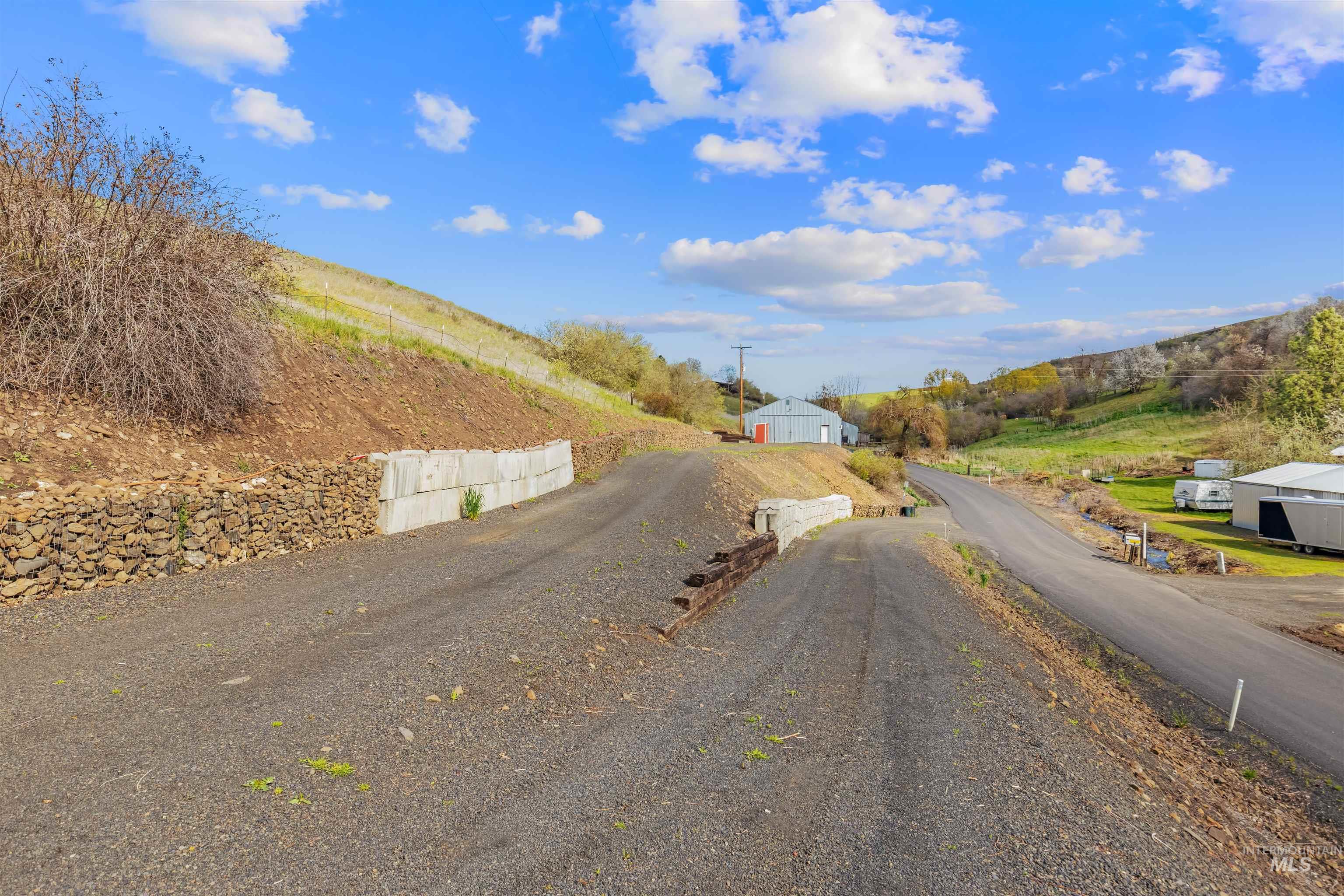 27535 Garden Gulch Road, Culdesac, Idaho 83524, 3 Bedrooms, 2 Bathrooms, Residential For Sale, Price $499,250,MLS 98982766