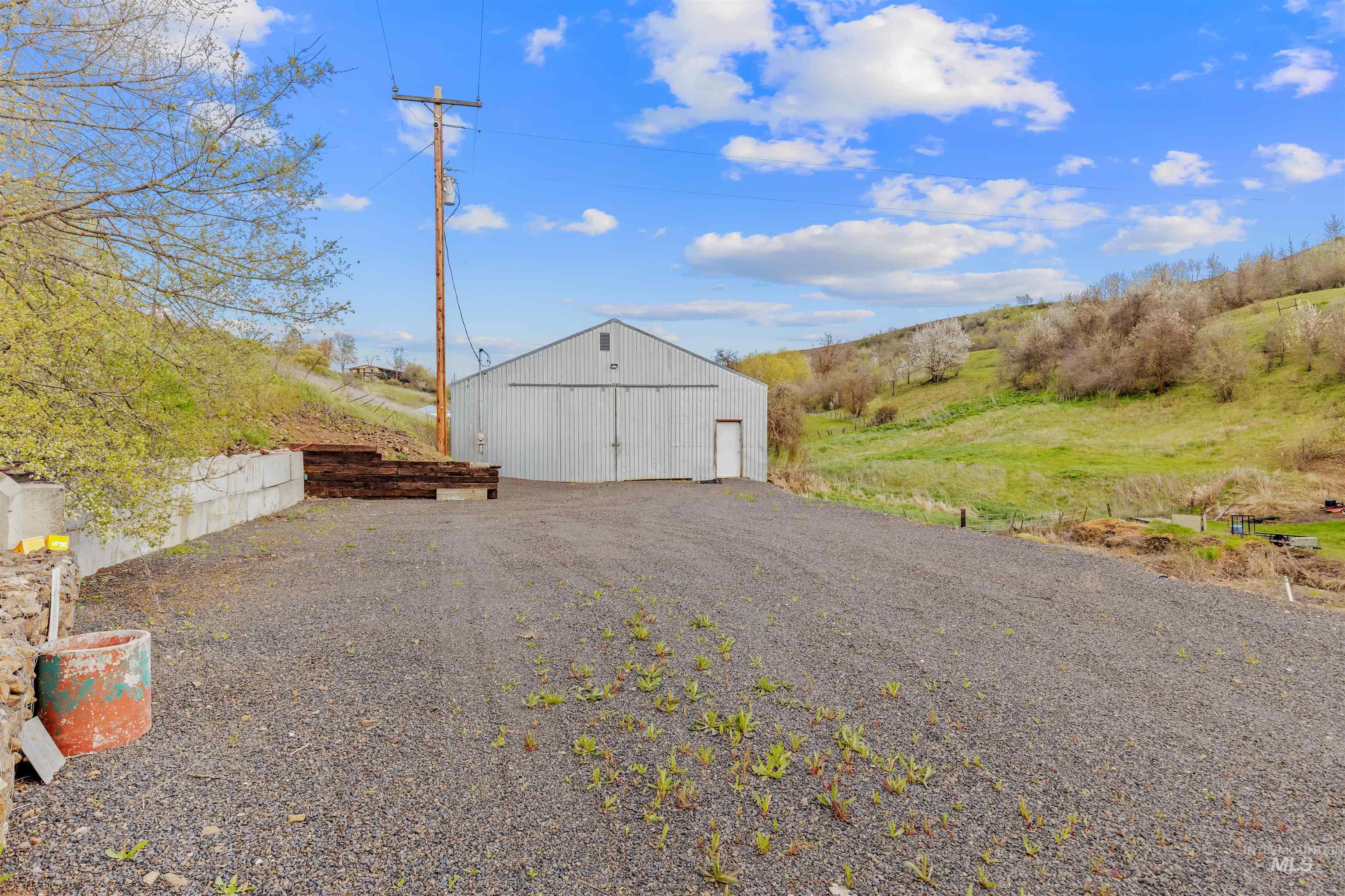 27535 Garden Gulch Road, Culdesac, Idaho 83524, 3 Bedrooms, 2 Bathrooms, Residential For Sale, Price $499,250, 98982766