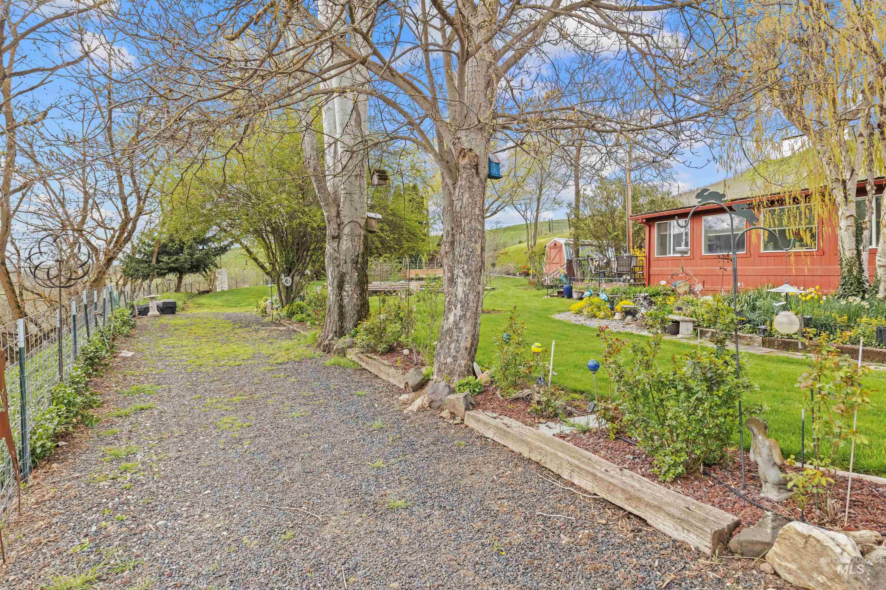 27535 Garden Gulch Road, Culdesac, Idaho 83524, 3 Bedrooms, 2 Bathrooms, Residential For Sale, Price $499,250,MLS 98982766