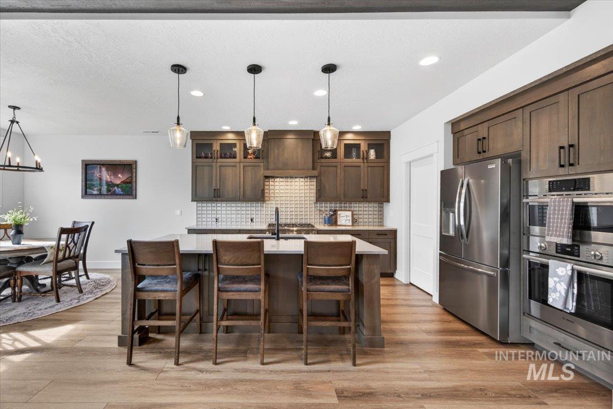 146 N Huntsman Ln, Eagle, Idaho 83616, 3 Bedrooms, 2 Bathrooms, Residential For Sale, Price $649,800, 98982768