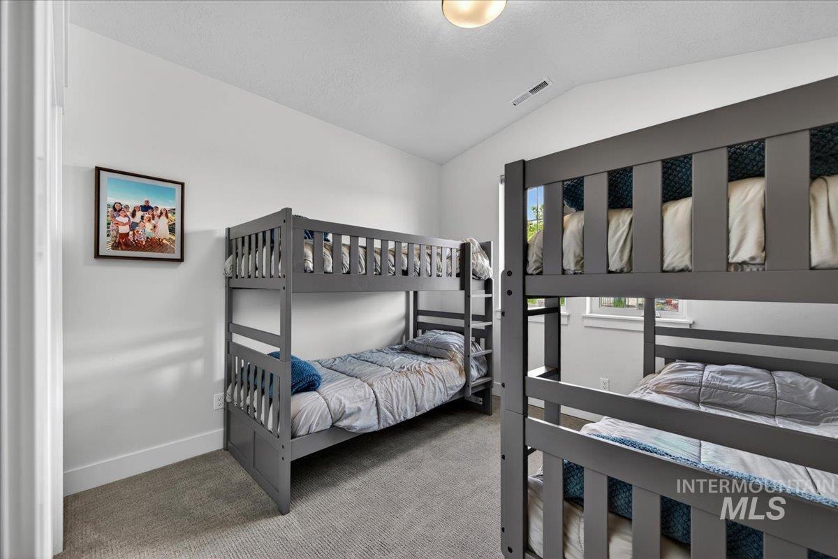 146 N Huntsman Ln, Eagle, Idaho 83616, 3 Bedrooms, 2 Bathrooms, Residential For Sale, Price $649,800, 98982768