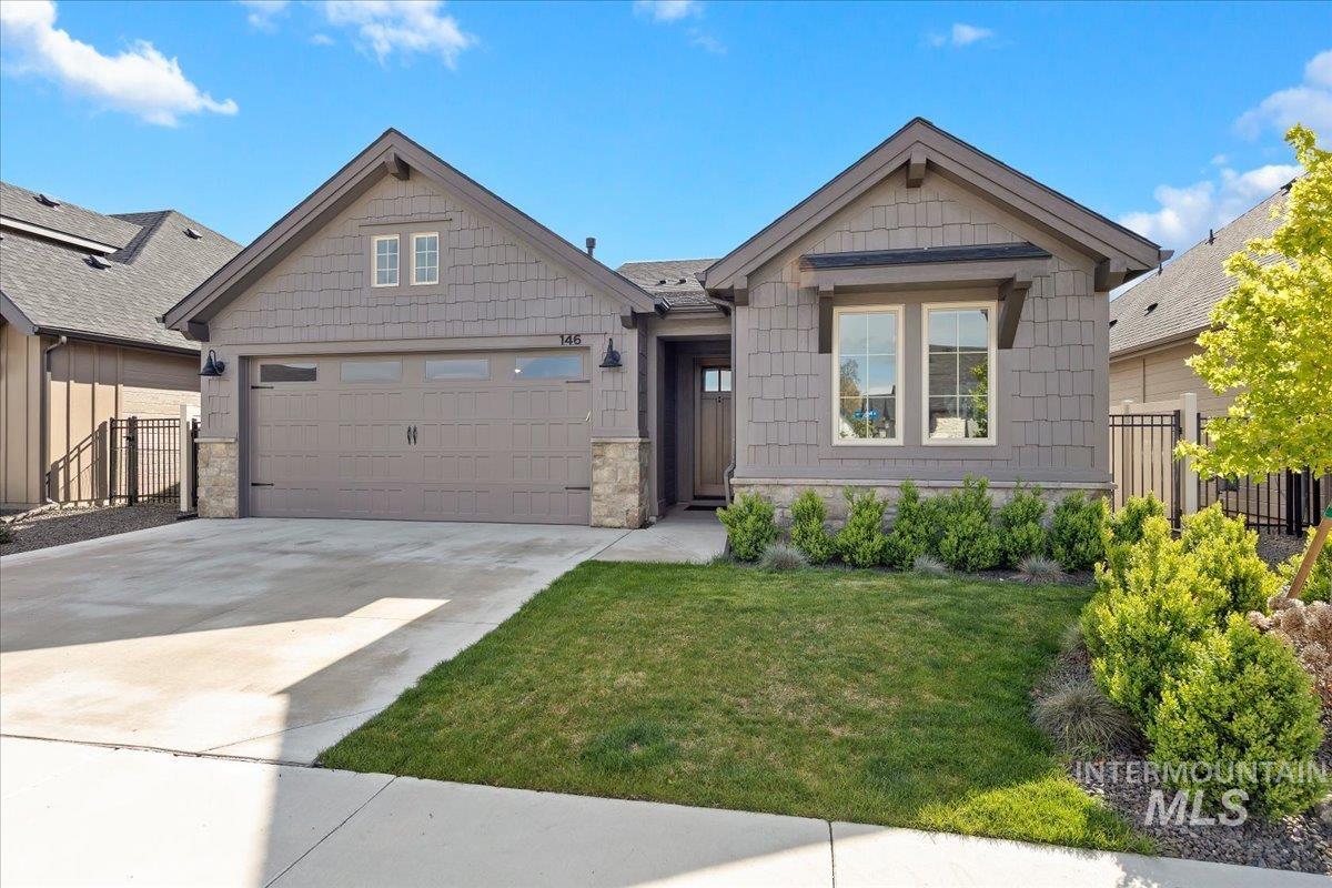 146 N Huntsman Ln, Eagle, Idaho 83616, 3 Bedrooms, 2 Bathrooms, Residential For Sale, Price $649,800, 98982768