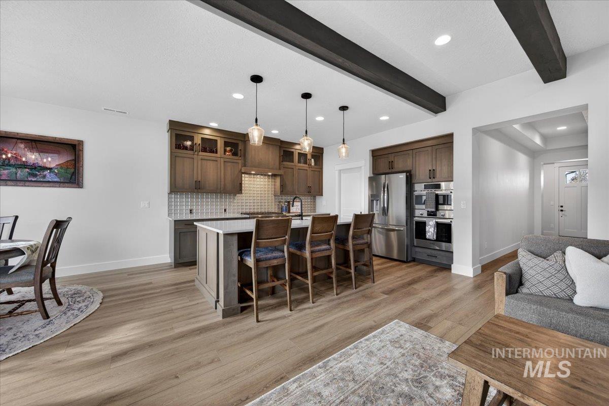 146 N Huntsman Ln, Eagle, Idaho 83616, 3 Bedrooms, 2 Bathrooms, Residential For Sale, Price $649,800, 98982768