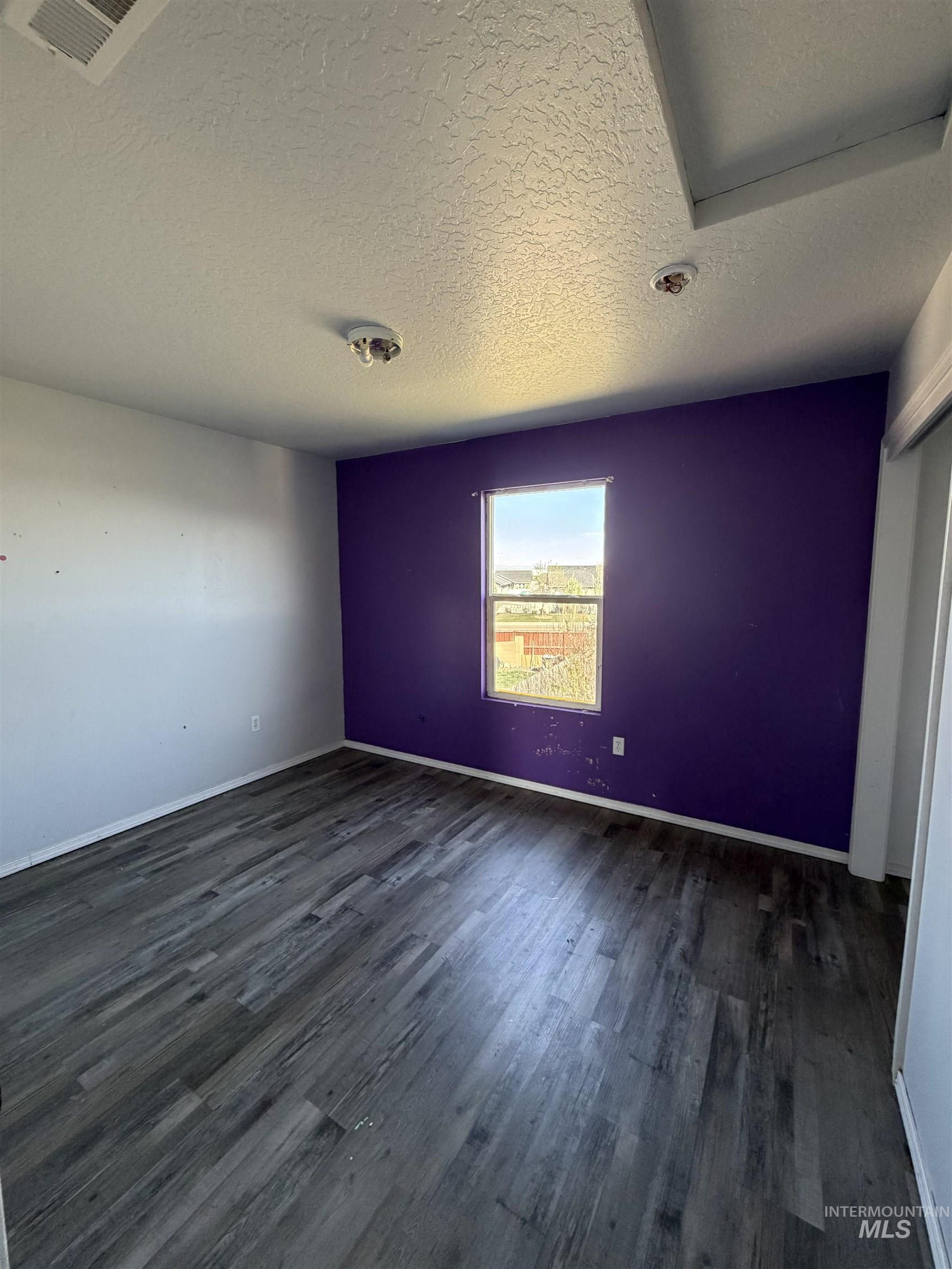 205 Middlepark Way, Caldwell, Idaho 83605, 3 Bedrooms, 2.5 Bathrooms, Residential For Sale, Price $330,000, 98982770