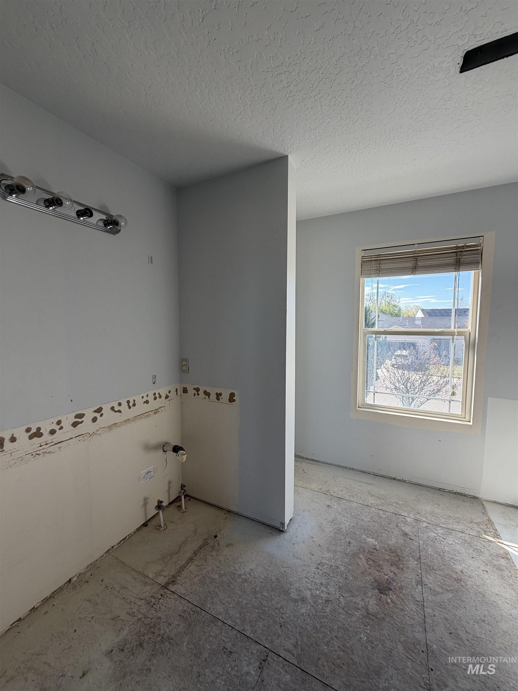 205 Middlepark Way, Caldwell, Idaho 83605, 3 Bedrooms, 2.5 Bathrooms, Residential For Sale, Price $330,000, 98982770