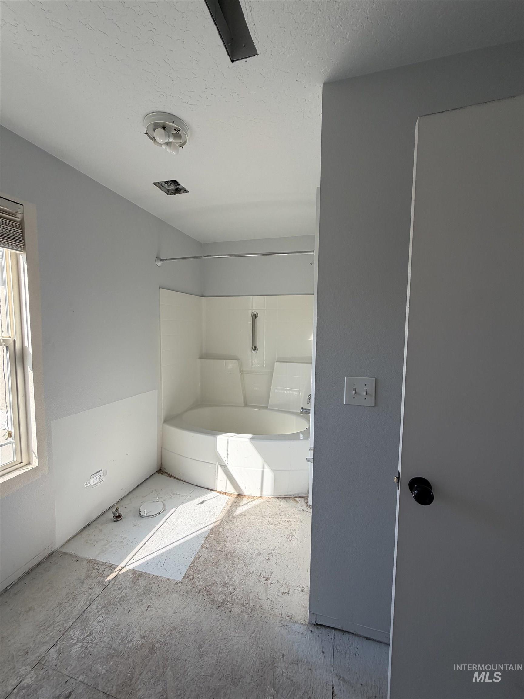 205 Middlepark Way, Caldwell, Idaho 83605, 3 Bedrooms, 2.5 Bathrooms, Residential For Sale, Price $330,000, 98982770