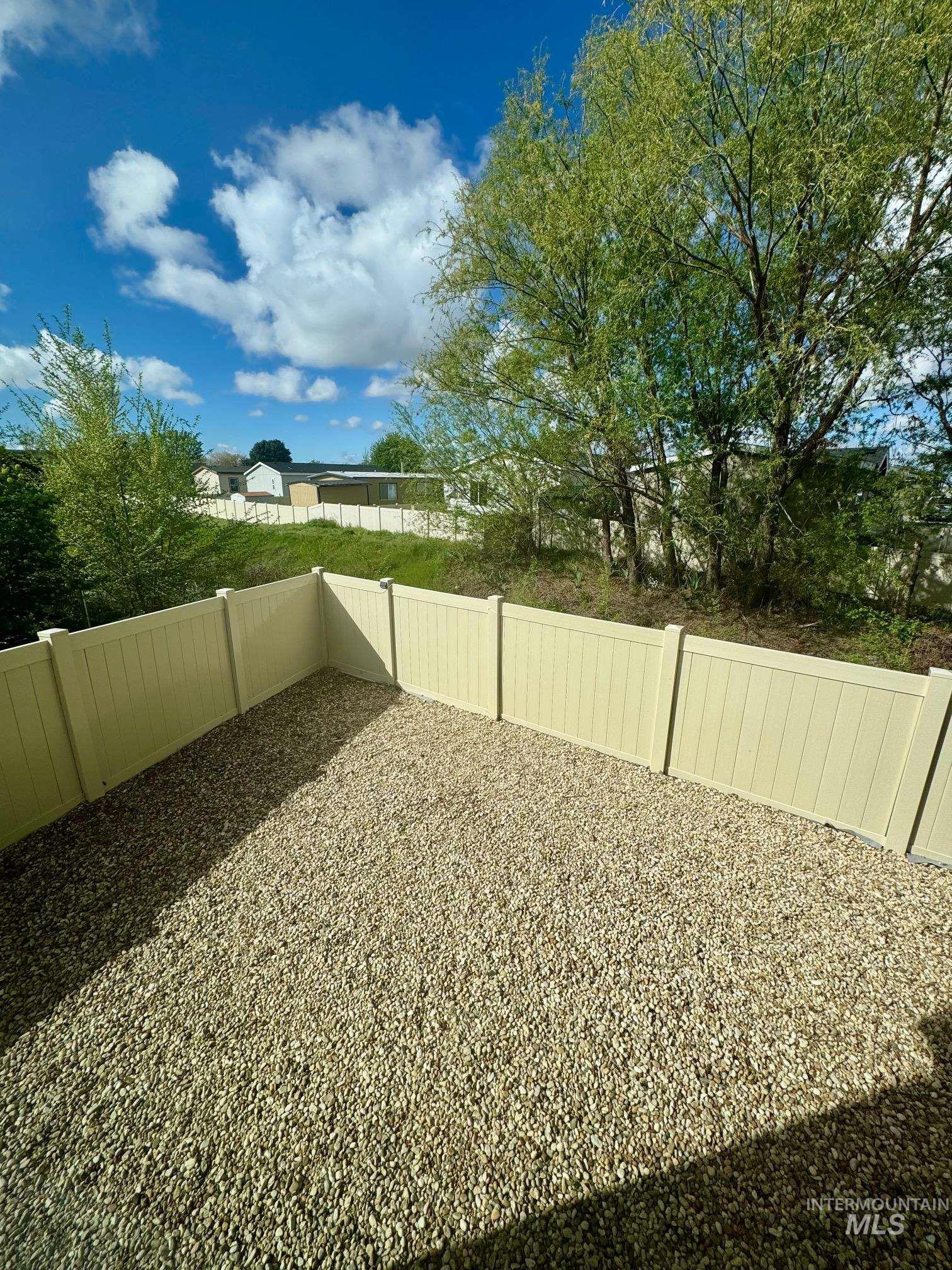 8227 Blue Rim Lane, Boise, Idaho 83716, 3 Bedrooms, 2 Bathrooms, Residential For Sale, Price $193,000,MLS 98982771