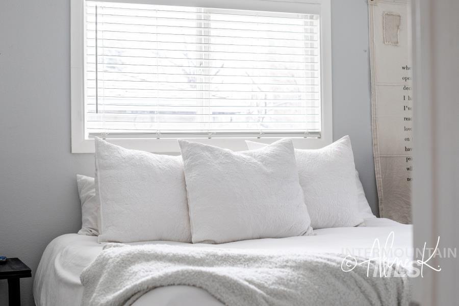 816 S Lynn, Moscow, Idaho 83843, 4 Bedrooms, 3 Bathrooms, Residential For Sale, Price $575,000, 98982772