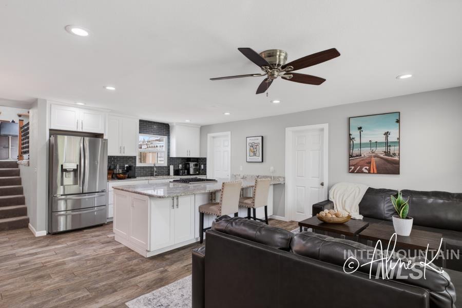 816 S Lynn, Moscow, Idaho 83843, 4 Bedrooms, 3 Bathrooms, Residential For Sale, Price $575,000, 98982772