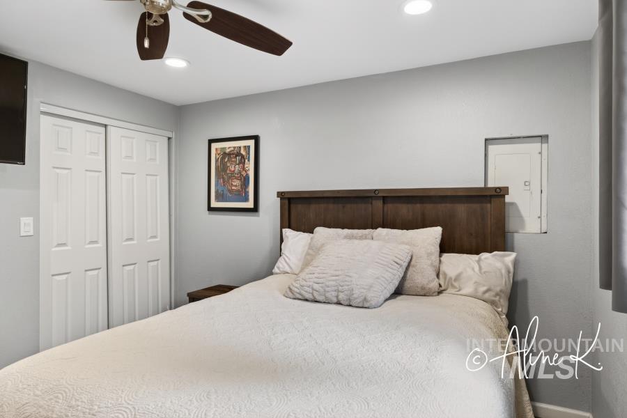 816 S Lynn, Moscow, Idaho 83843, 4 Bedrooms, 3 Bathrooms, Residential For Sale, Price $575,000, 98982772