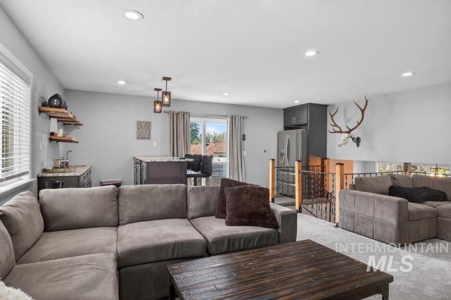 816 S Lynn, Moscow, Idaho 83843, 4 Bedrooms, 3 Bathrooms, Residential For Sale, Price $549,000,MLS 98982772