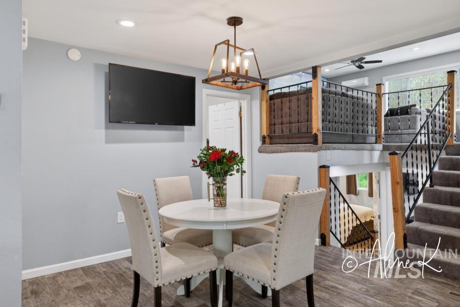 816 S Lynn, Moscow, Idaho 83843, 4 Bedrooms, 3 Bathrooms, Residential For Sale, Price $575,000, 98982772