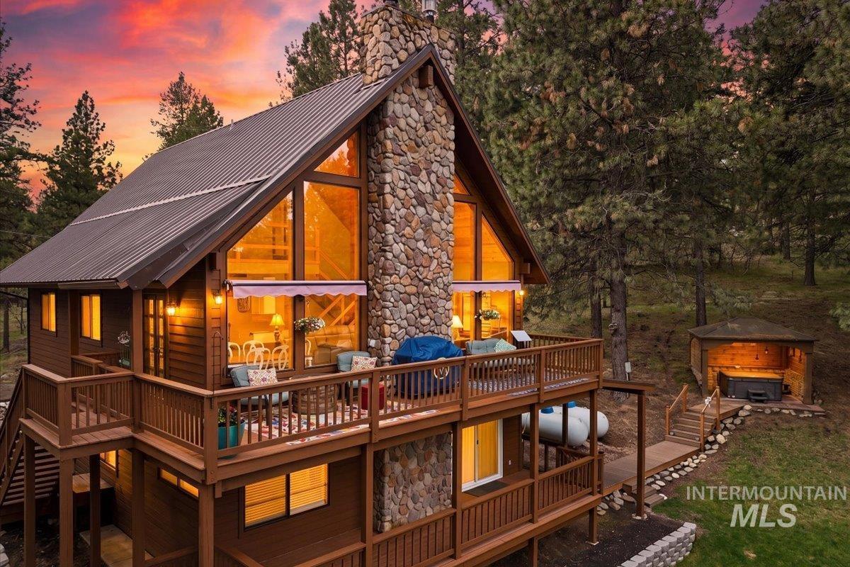 6 Mule Deer Pl, Boise, Idaho 83716, 4 Bedrooms, 3 Bathrooms, Residential For Sale, Price $849,999, 98982774