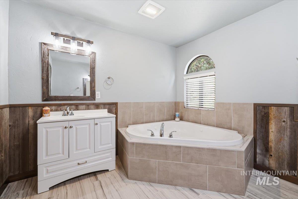 6 Mule Deer Pl, Boise, Idaho 83716, 4 Bedrooms, 3 Bathrooms, Residential For Sale, Price $849,999, 98982774