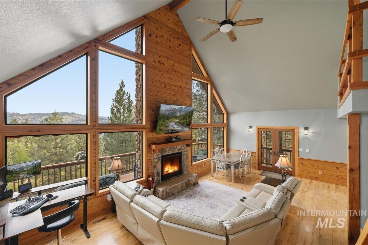 6 Mule Deer Pl, Boise, Idaho 83716, 4 Bedrooms, 3 Bathrooms, Residential For Sale, Price $849,999, 98982774