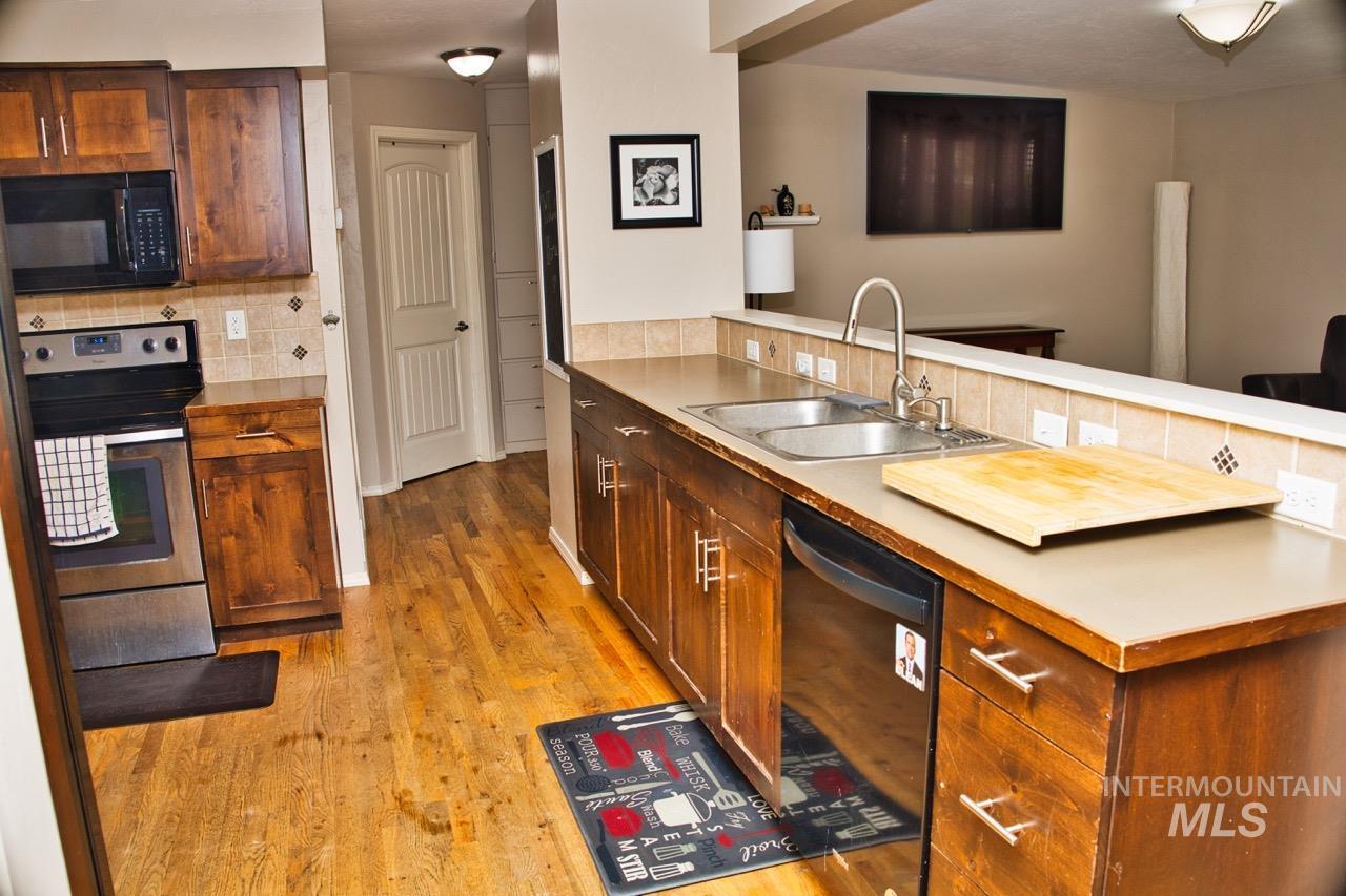 2223 W Spaulding St, Boise, Idaho 83705, 4 Bedrooms, 2 Bathrooms, Residential For Sale, Price $525,000, 98982776