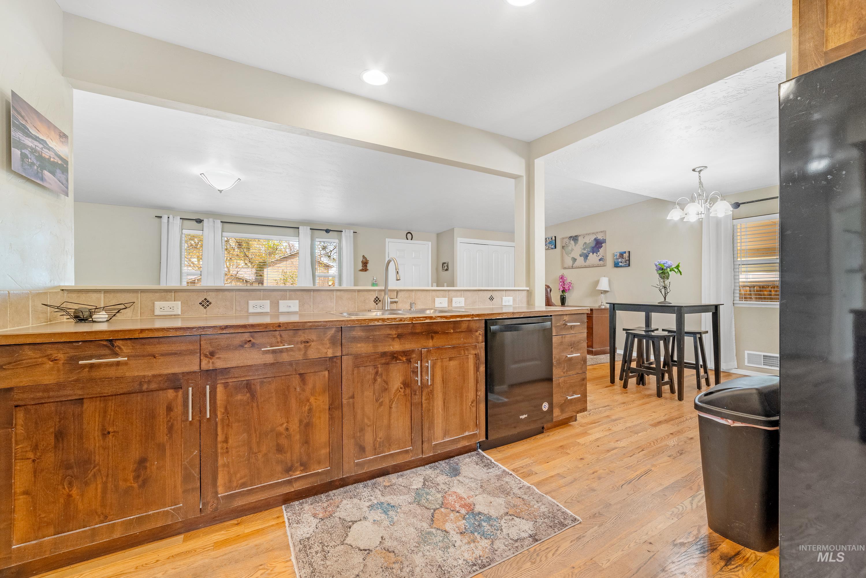 2223 W Spaulding St, Boise, Idaho 83705, 4 Bedrooms, 2 Bathrooms, Residential For Sale, Price $525,000, 98982776