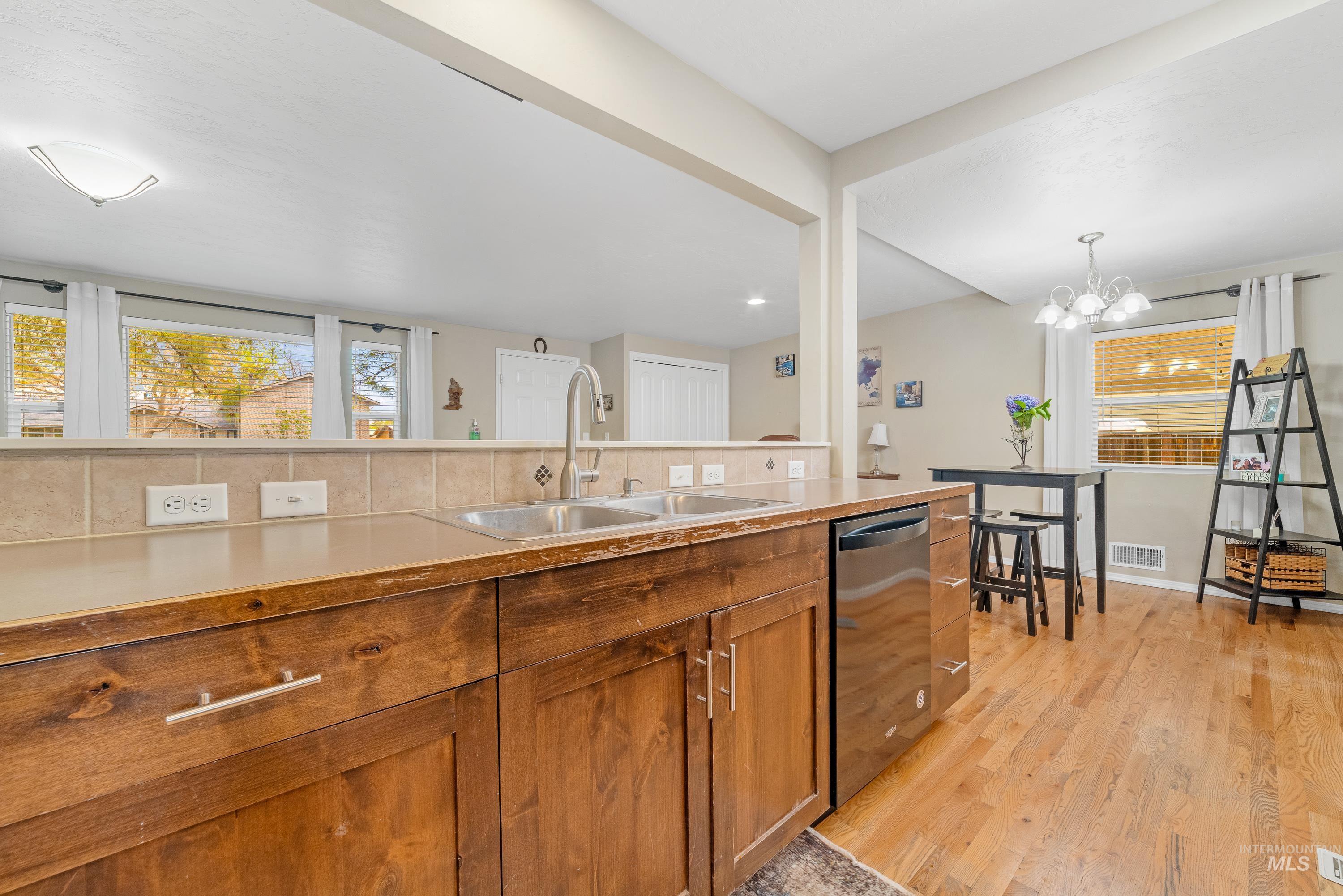 2223 W Spaulding St, Boise, Idaho 83705, 4 Bedrooms, 2 Bathrooms, Residential For Sale, Price $525,000, 98982776