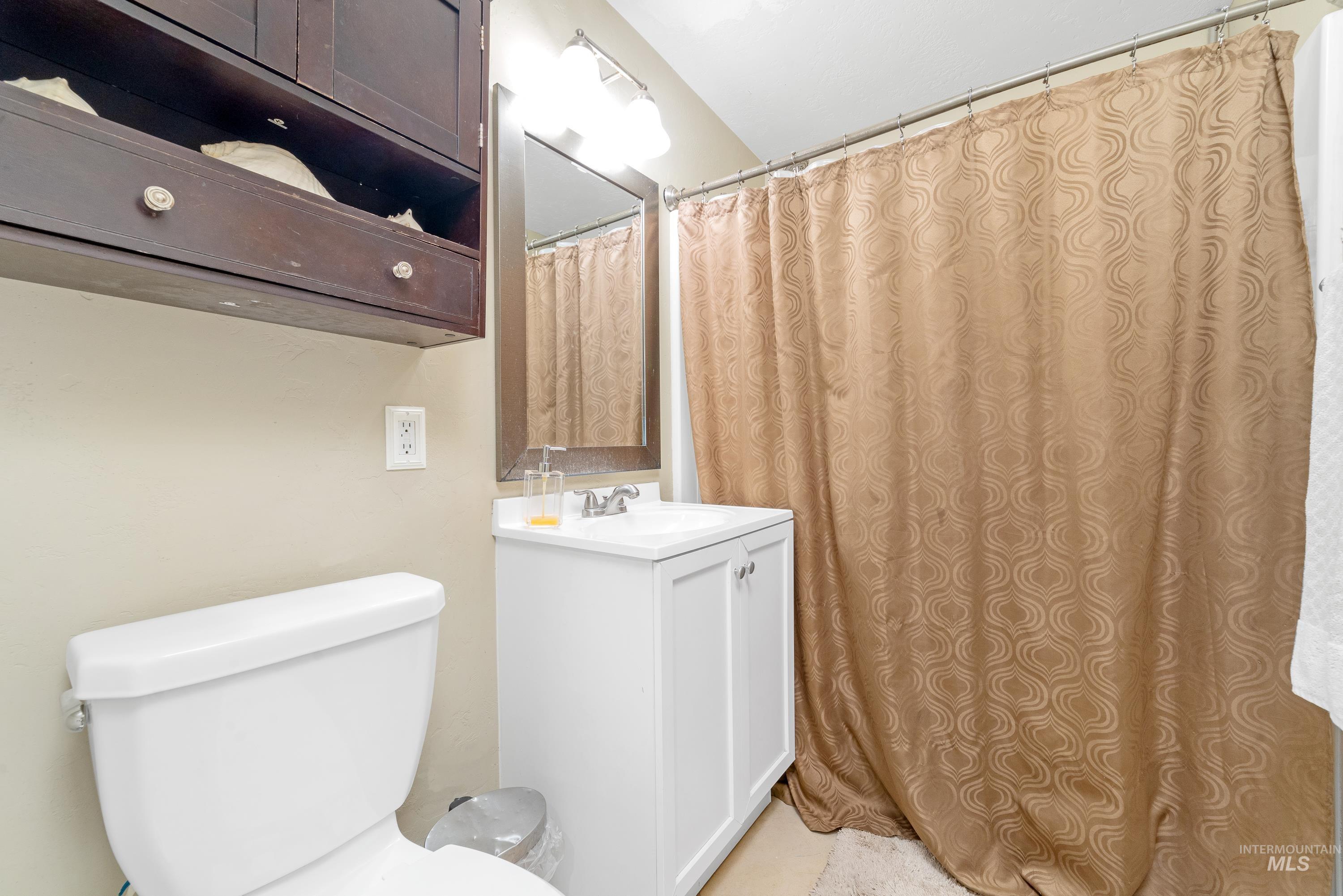 2223 W Spaulding St, Boise, Idaho 83705, 4 Bedrooms, 2 Bathrooms, Residential For Sale, Price $525,000, 98982776