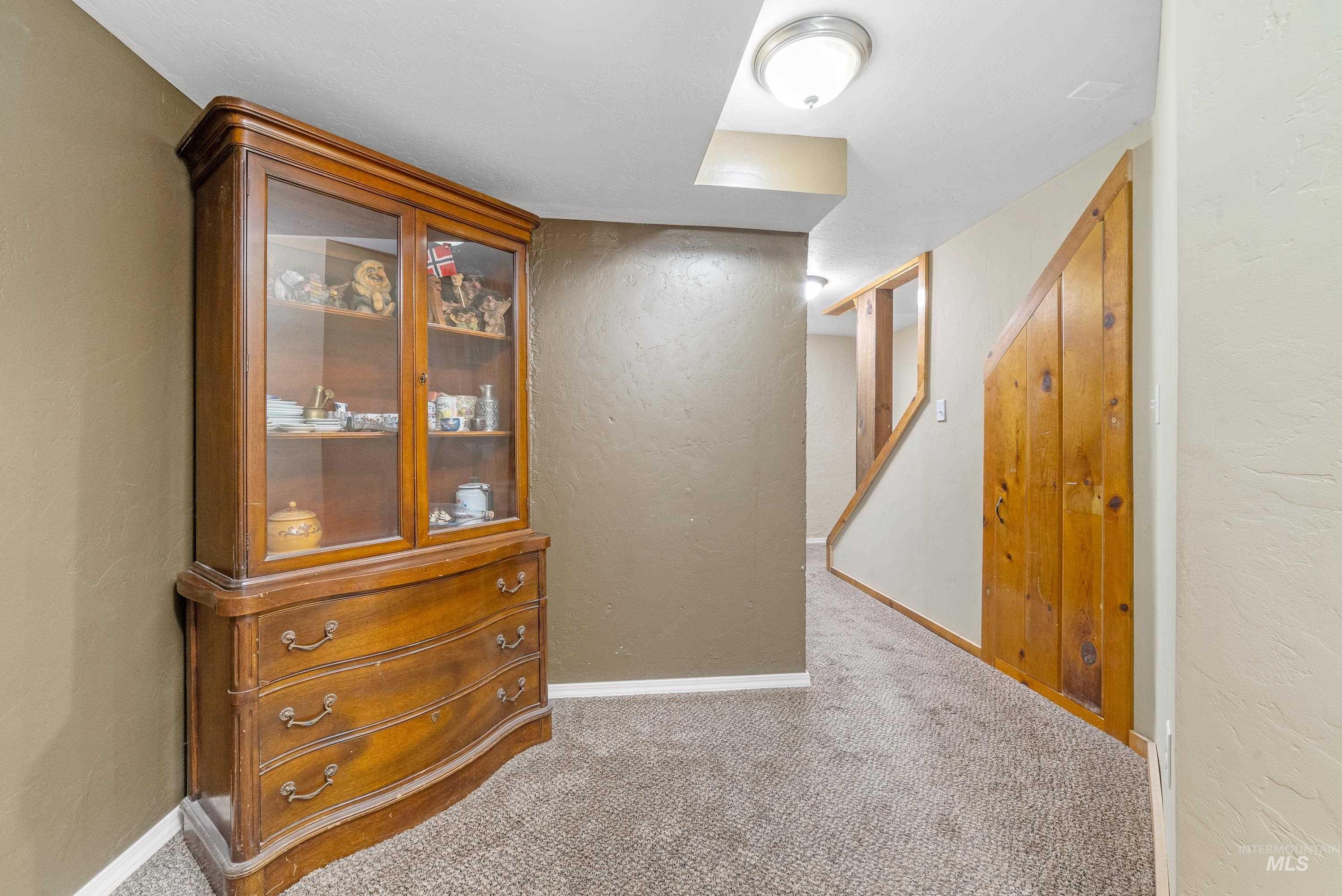 2223 W Spaulding St, Boise, Idaho 83705, 4 Bedrooms, 2 Bathrooms, Residential For Sale, Price $525,000, 98982776