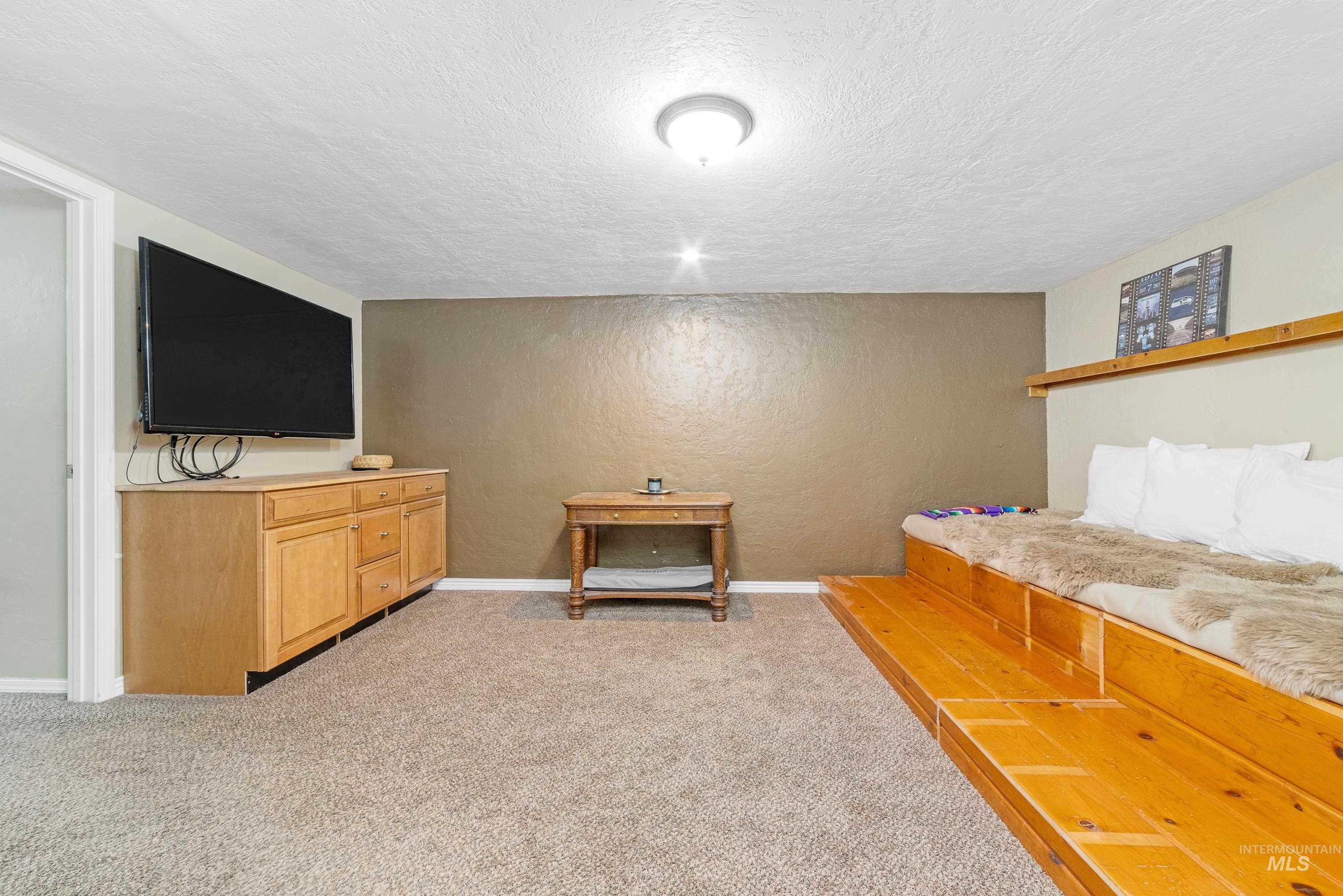 2223 W Spaulding St, Boise, Idaho 83705, 4 Bedrooms, 2 Bathrooms, Residential For Sale, Price $525,000, 98982776