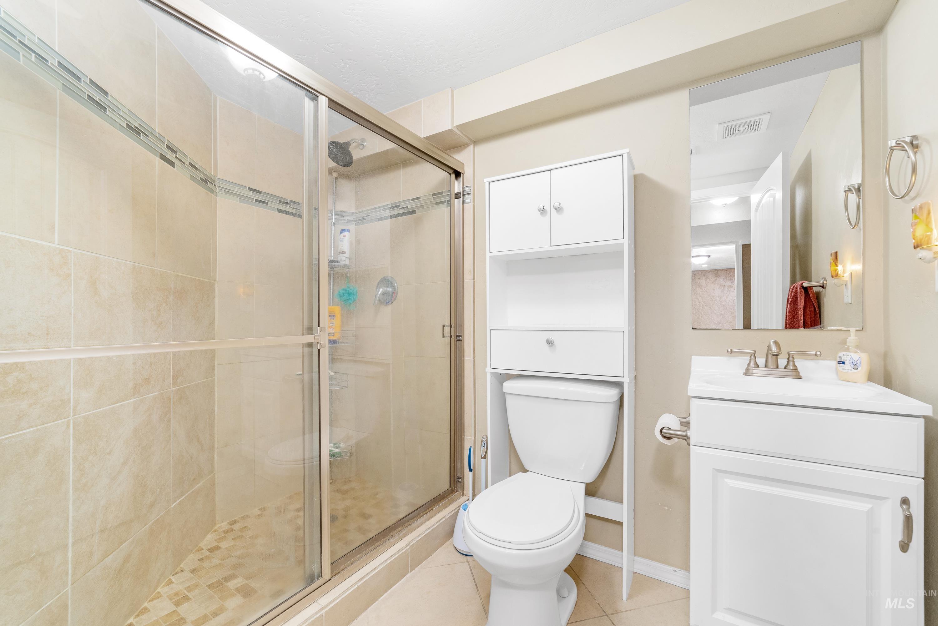 2223 W Spaulding St, Boise, Idaho 83705, 4 Bedrooms, 2 Bathrooms, Residential For Sale, Price $525,000, 98982776